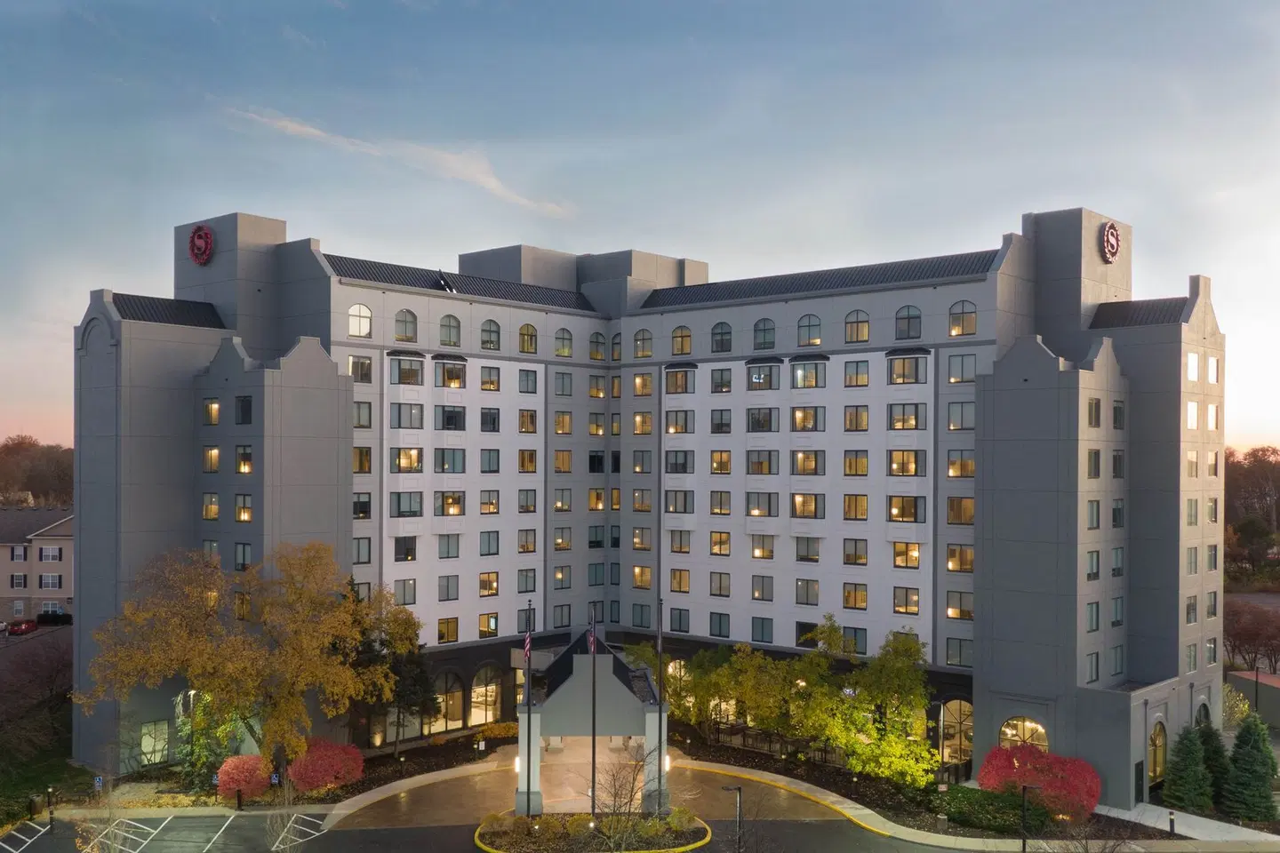 Sheraton Suites Columbus EXTERIOR
