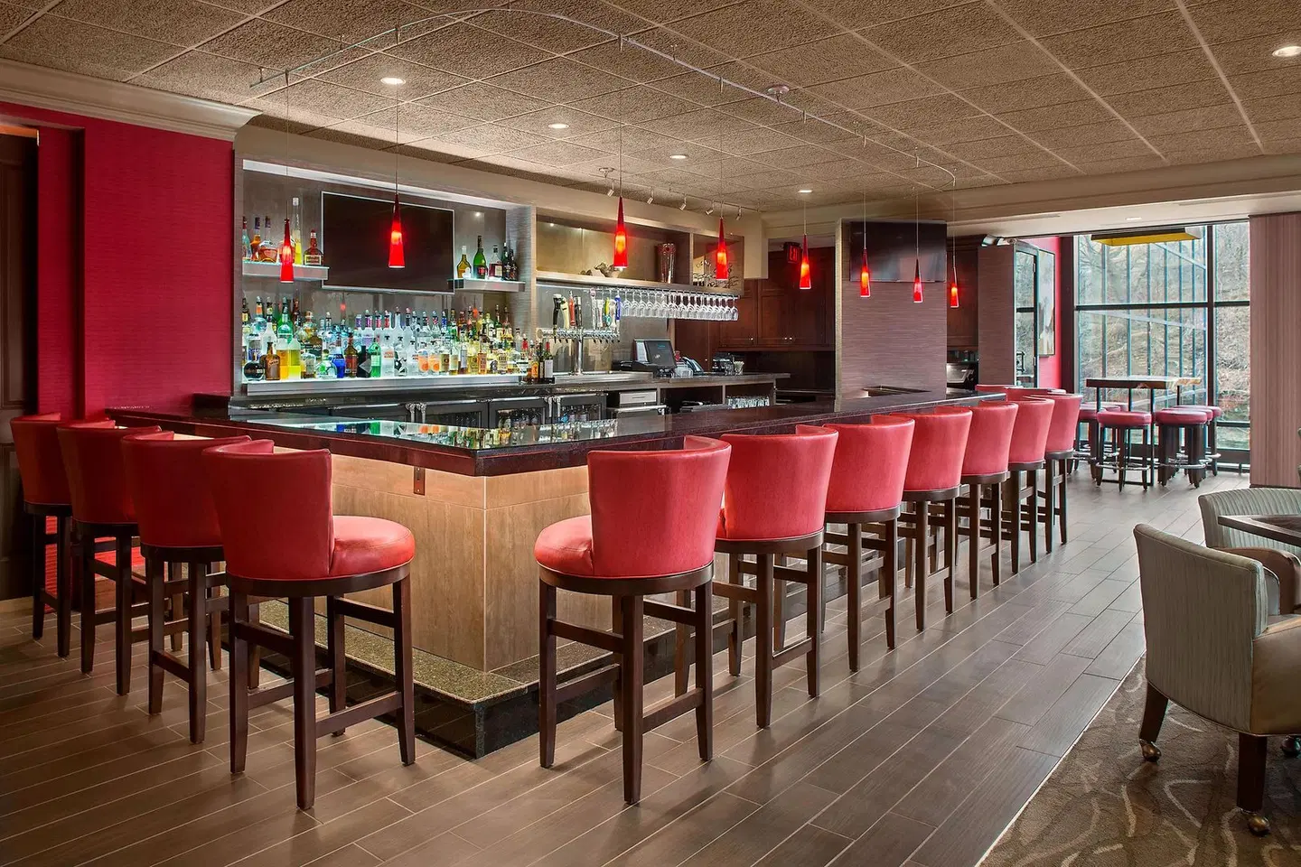 Sheraton Suites Akron Cuyahoga Falls Bar