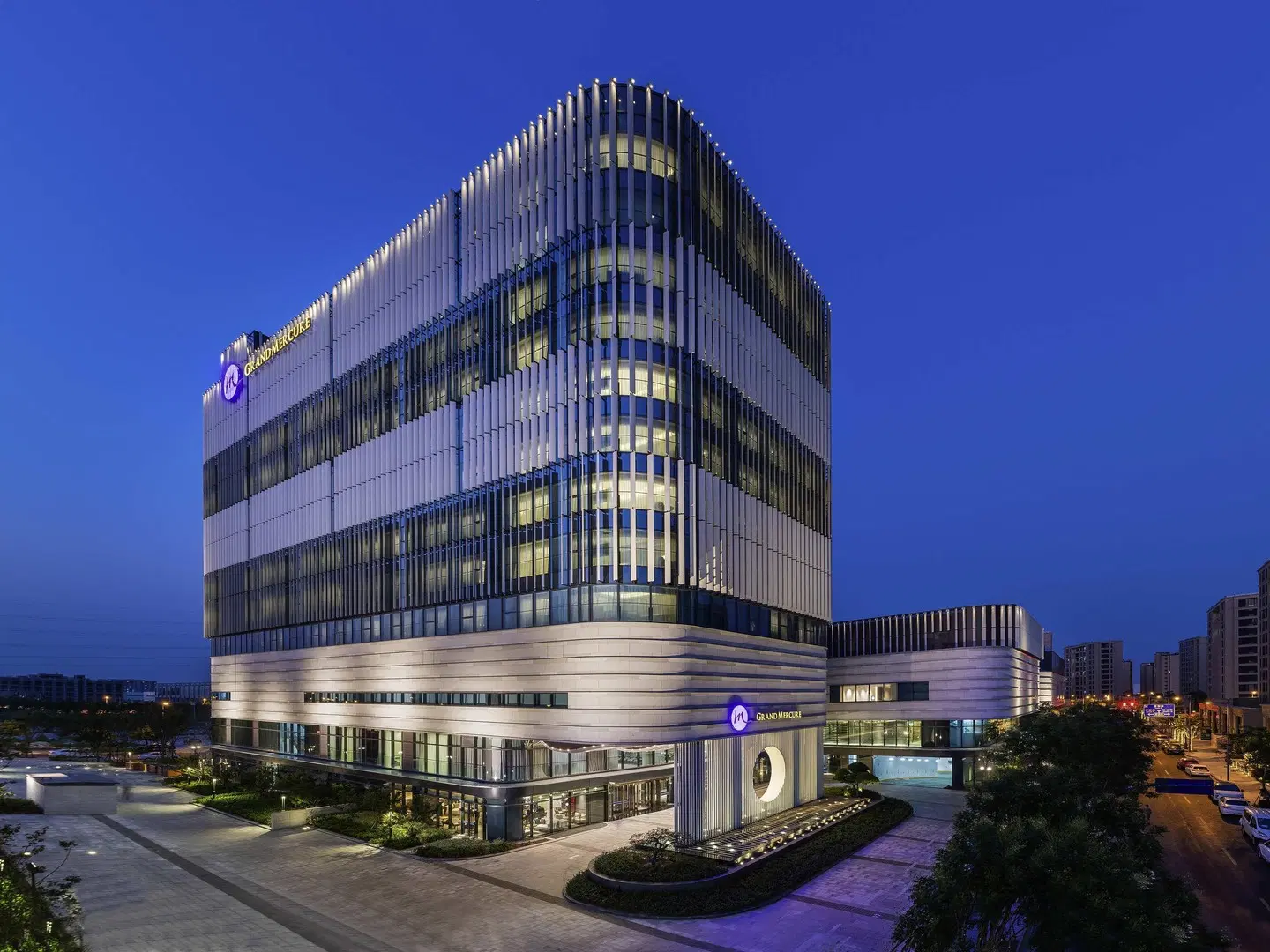 Grand Mercure Shanghai Lingang EXTERIOR