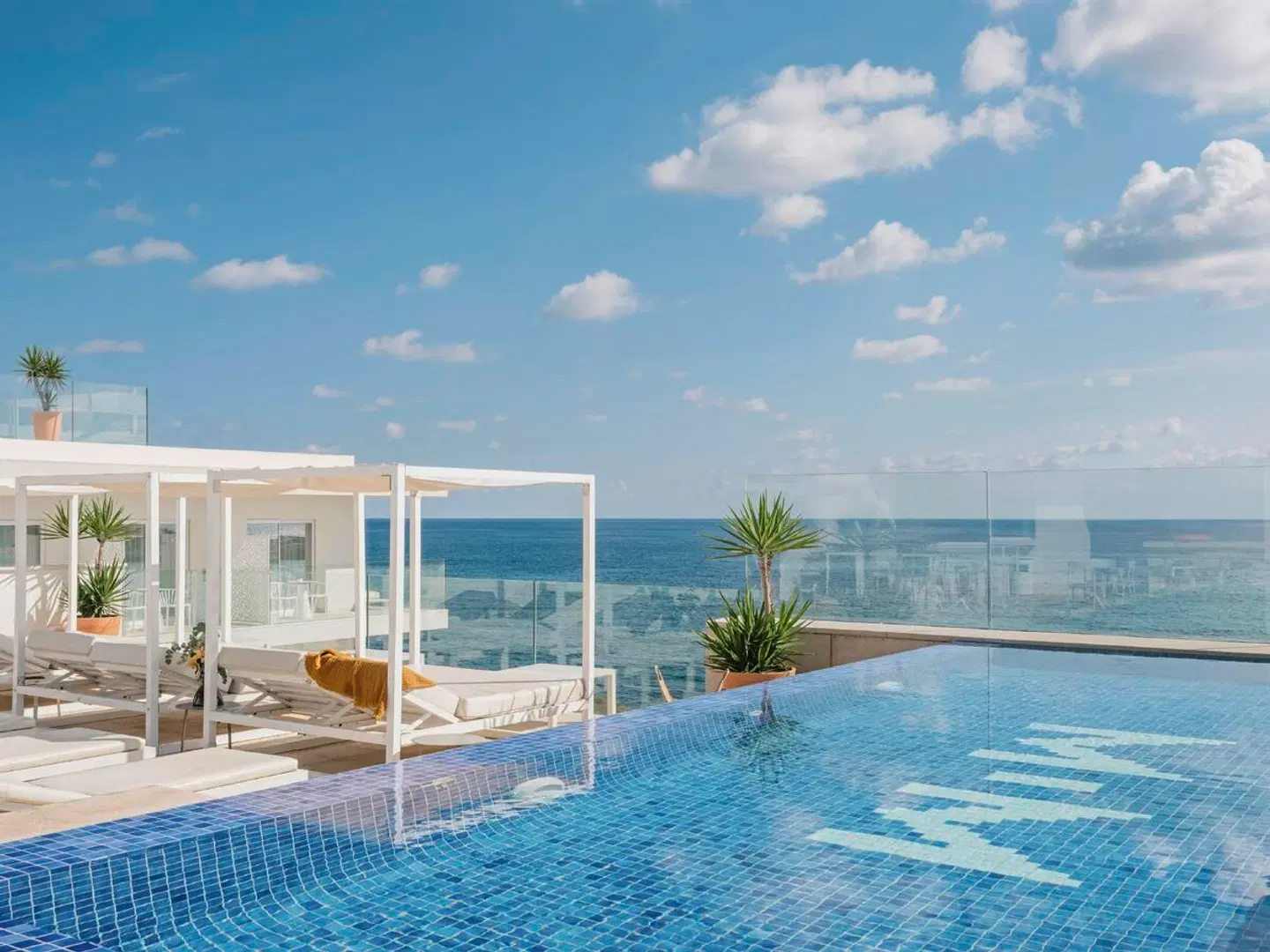 MiM Mallorca Melia Collection OUTDOOR_POOL