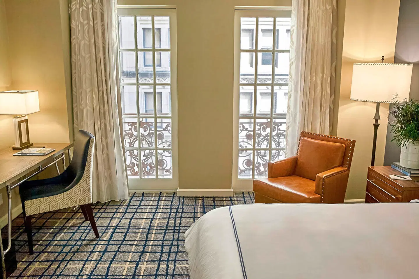 The Adolphus, Autograph Collection ROOM_EXAMPLE