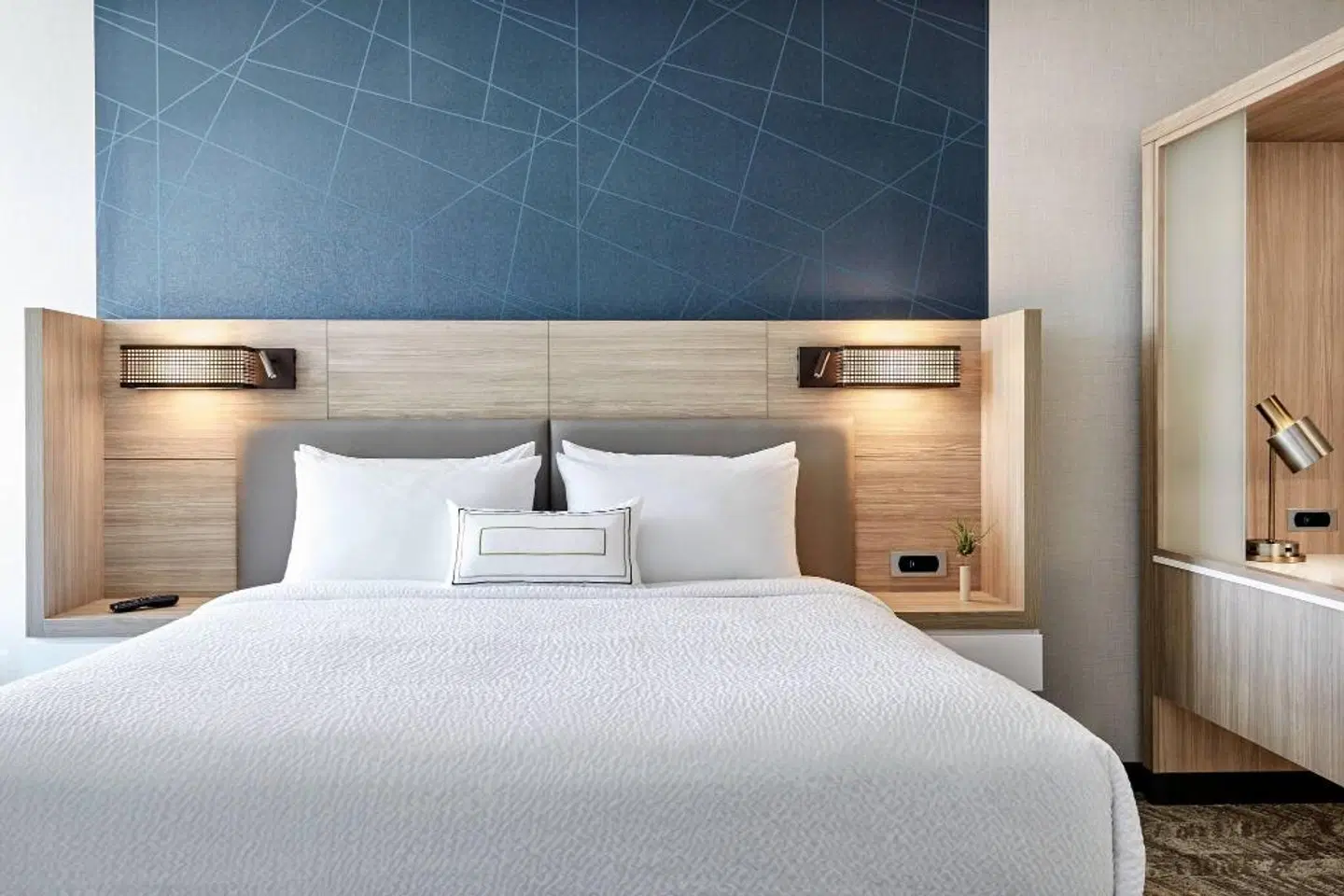 SpringHill Suites by Marriott Cleveland Independence ROOM_EXAMPLE
