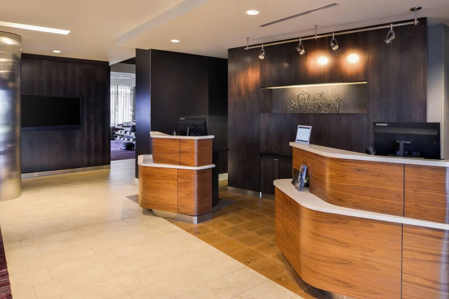 Courtyard by Marriott Columbus Grove City Bar