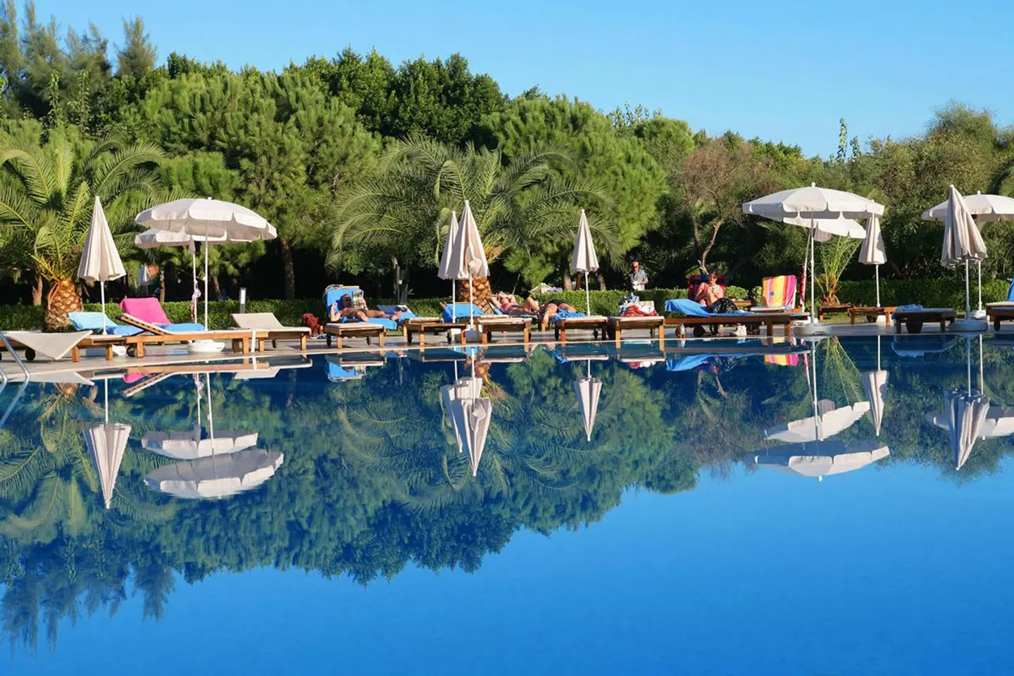 Green Max Hotel OUTDOOR_POOL