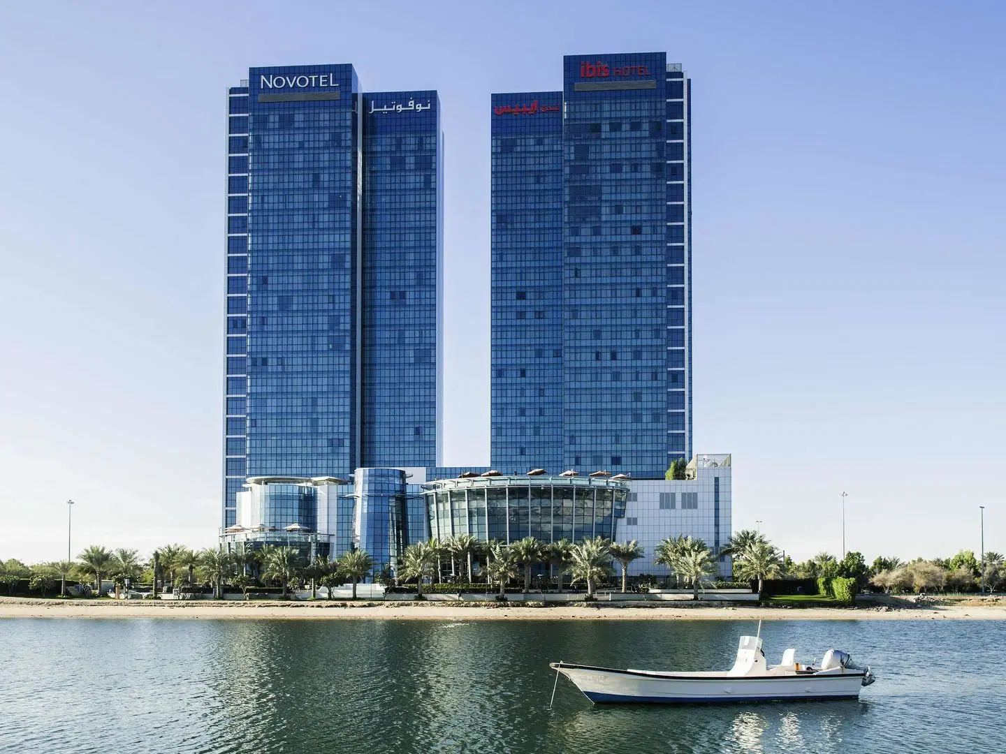 Novotel Abu Dhabi Gate EXTERIOR