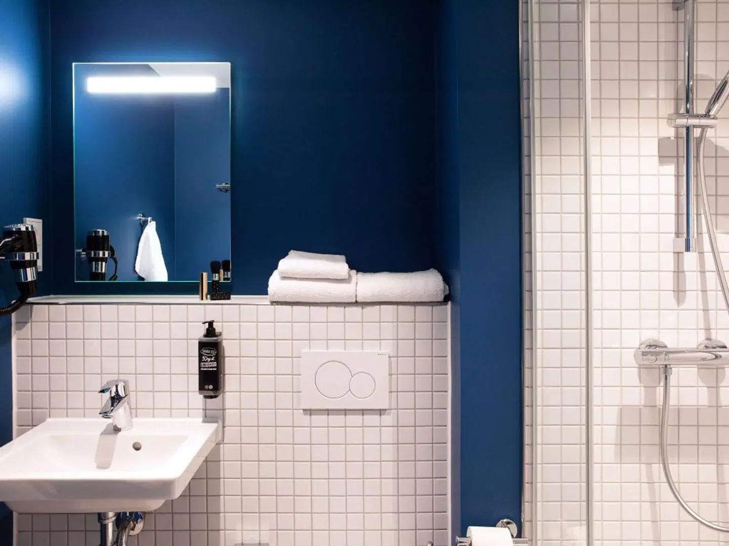 ibis budget Hotel Berlin Airport Badezimmer
