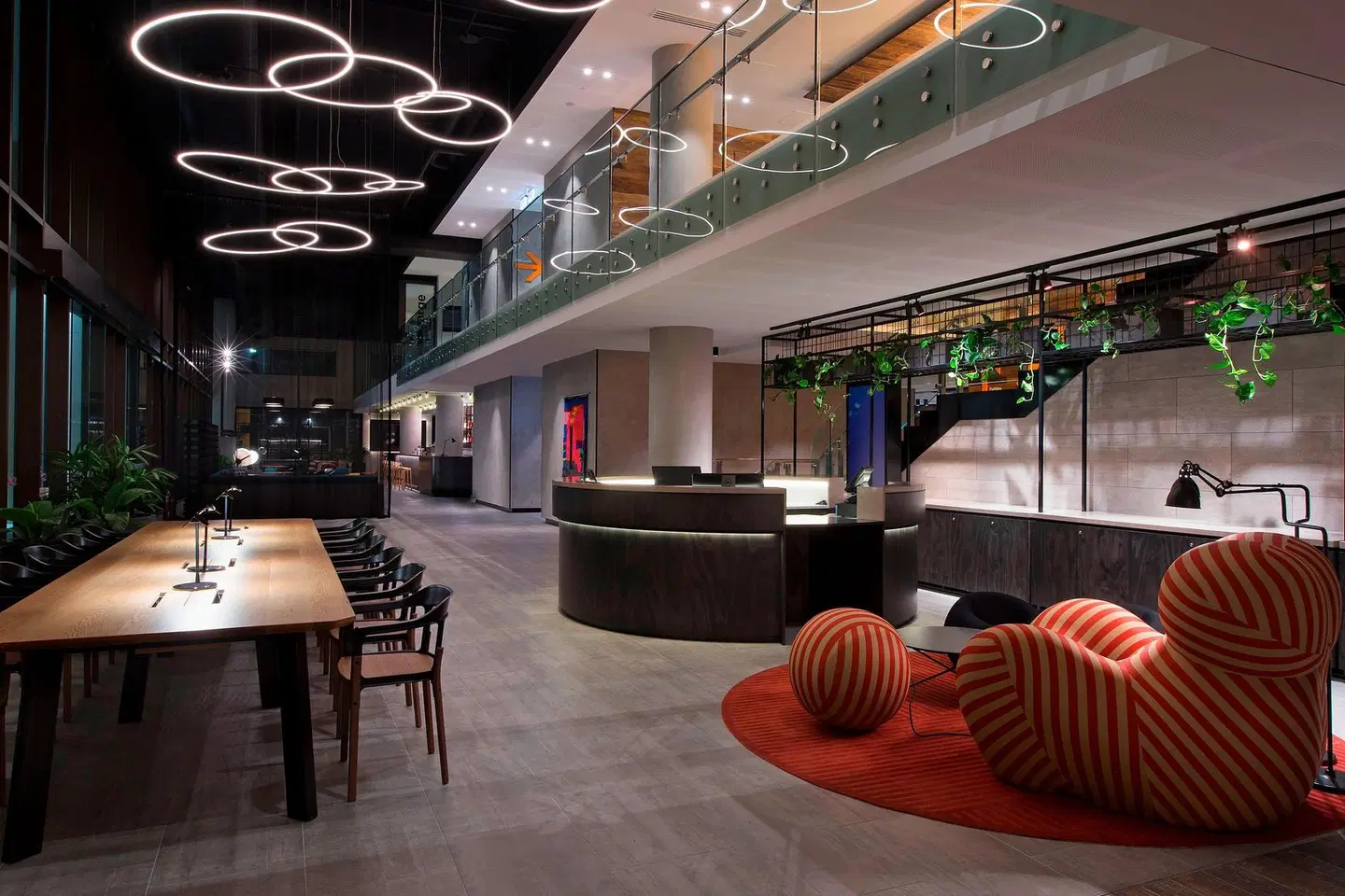 Aloft by Marriott Perth Bar