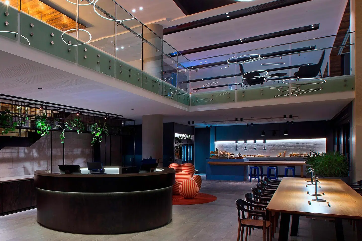 Aloft by Marriott Perth Bar