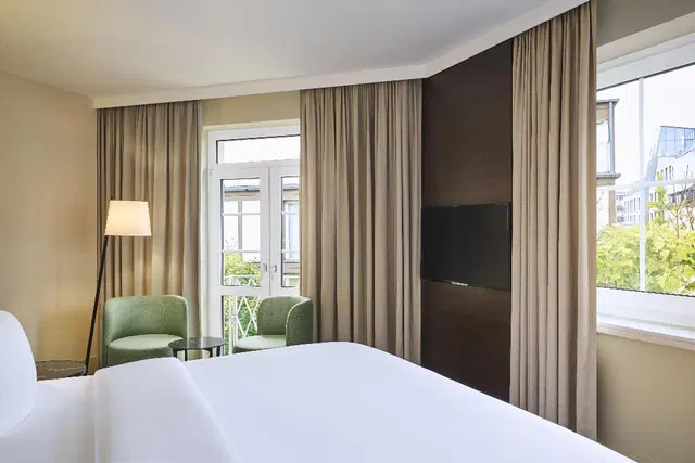 NH Düsseldorf Königsallee ROOM_EXAMPLE