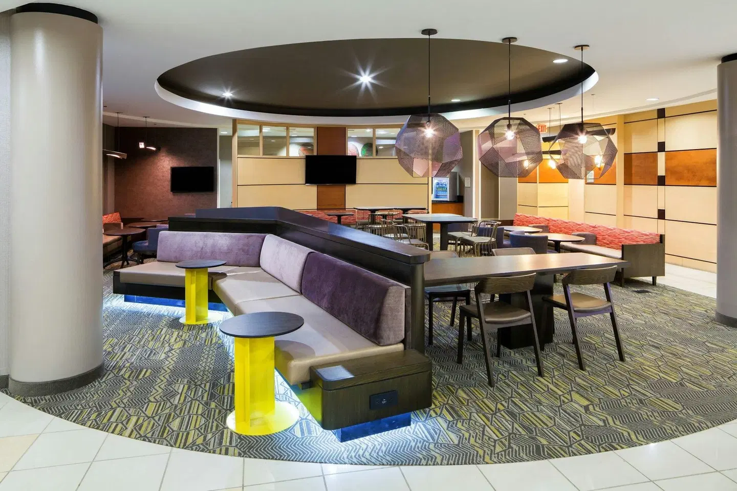 SpringHill Suites by Marriott Indianapolis Fishers Bar