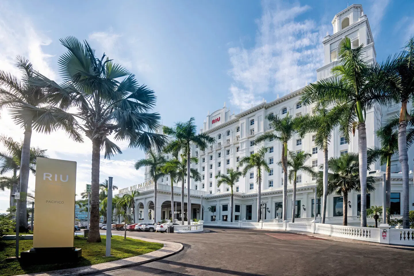 RIU Palace Pacifico EXTERIOR