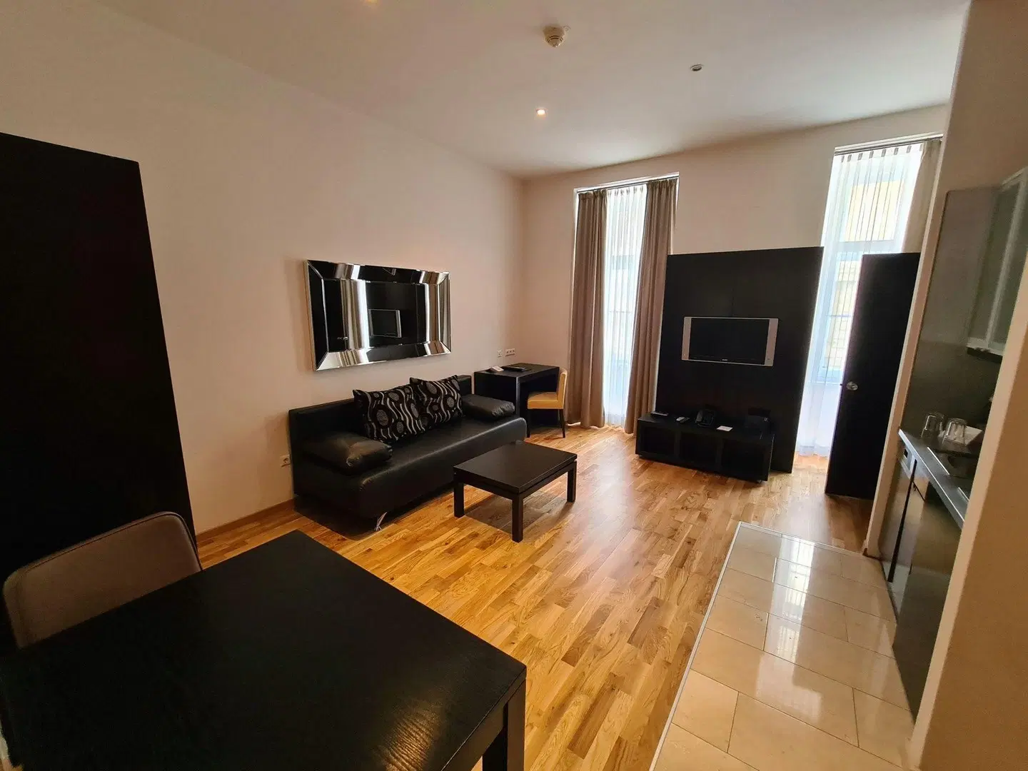 The Levante Rathaus Apartments ROOM_EXAMPLE