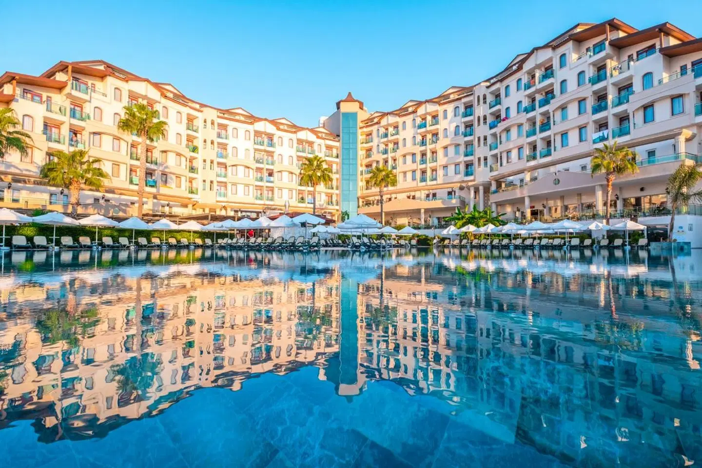 Bella Resort & Spa EXTERIOR
