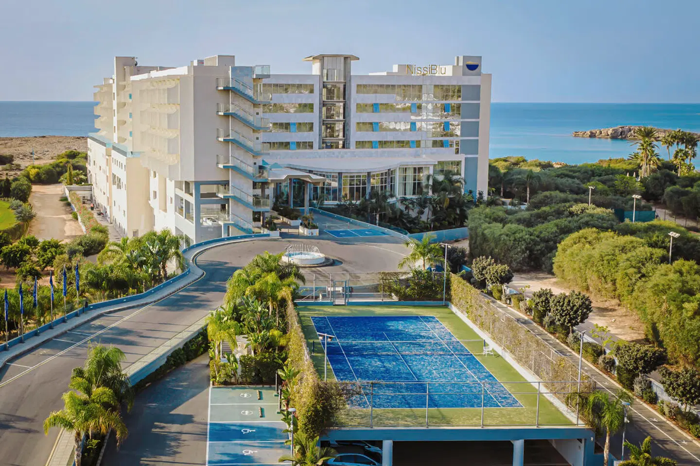 NissiBlu Beach Resort EXTERIOR