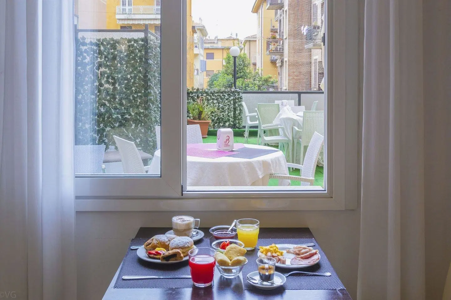 Suite Hotel Elite Restaurant