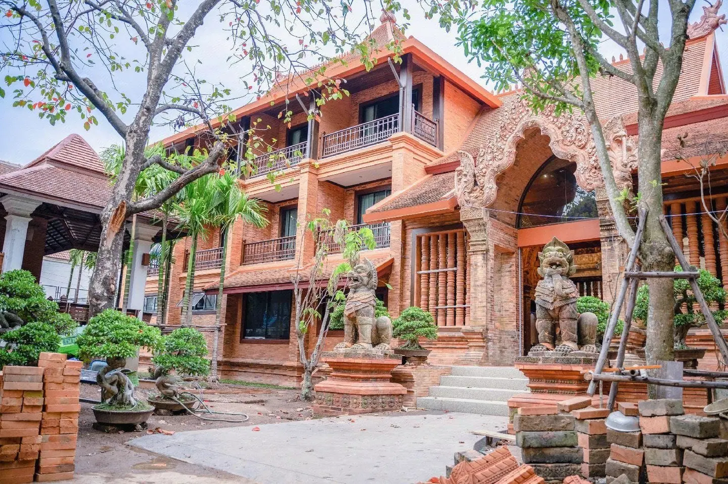 Phor Liang Meun Terracotta Arts Hotel EXTERIOR
