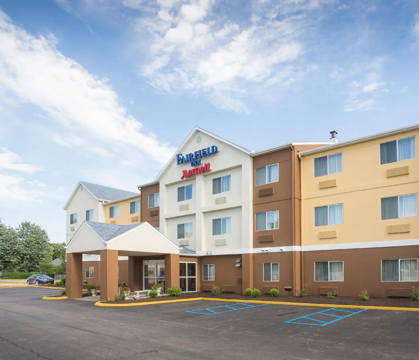 Fairfield by Marriott Inn & Suites Terre Haute EXTERIOR