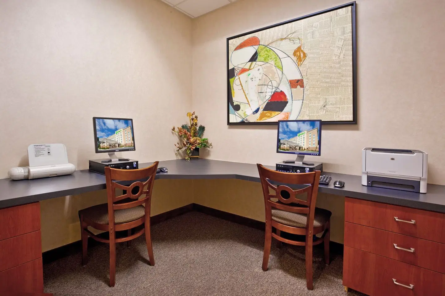 Holiday Inn Purdue - Fort Wayne by IHG ROOM_EXAMPLE