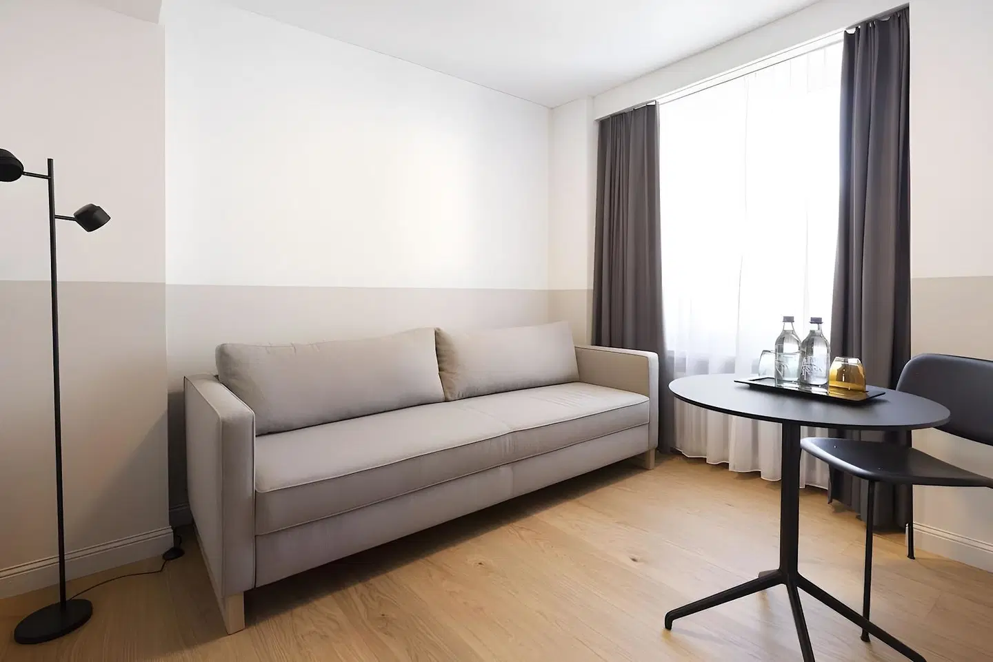 Fred Guest House Zürich Hauptbahnhof ROOM_EXAMPLE