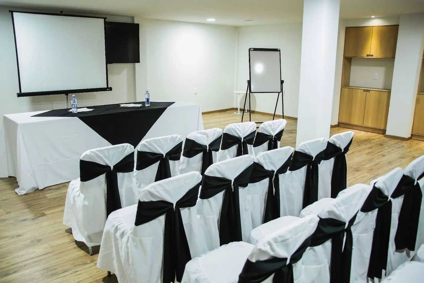 Hotel Perla Central Konferenz