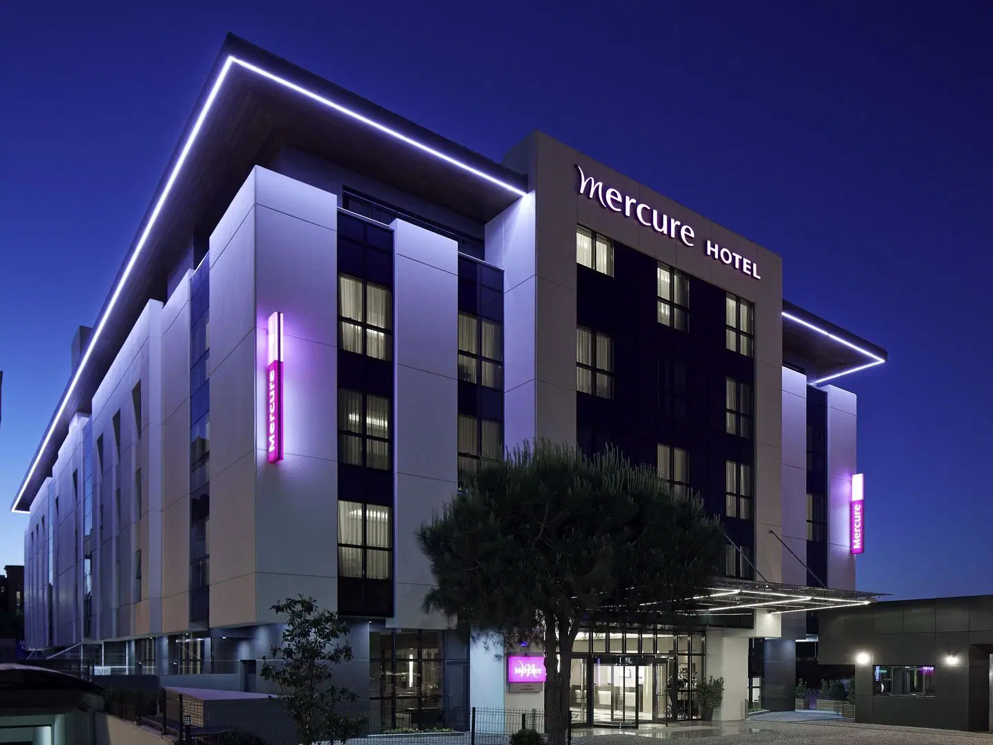 Mercure Istanbul Altunizade EXTERIOR