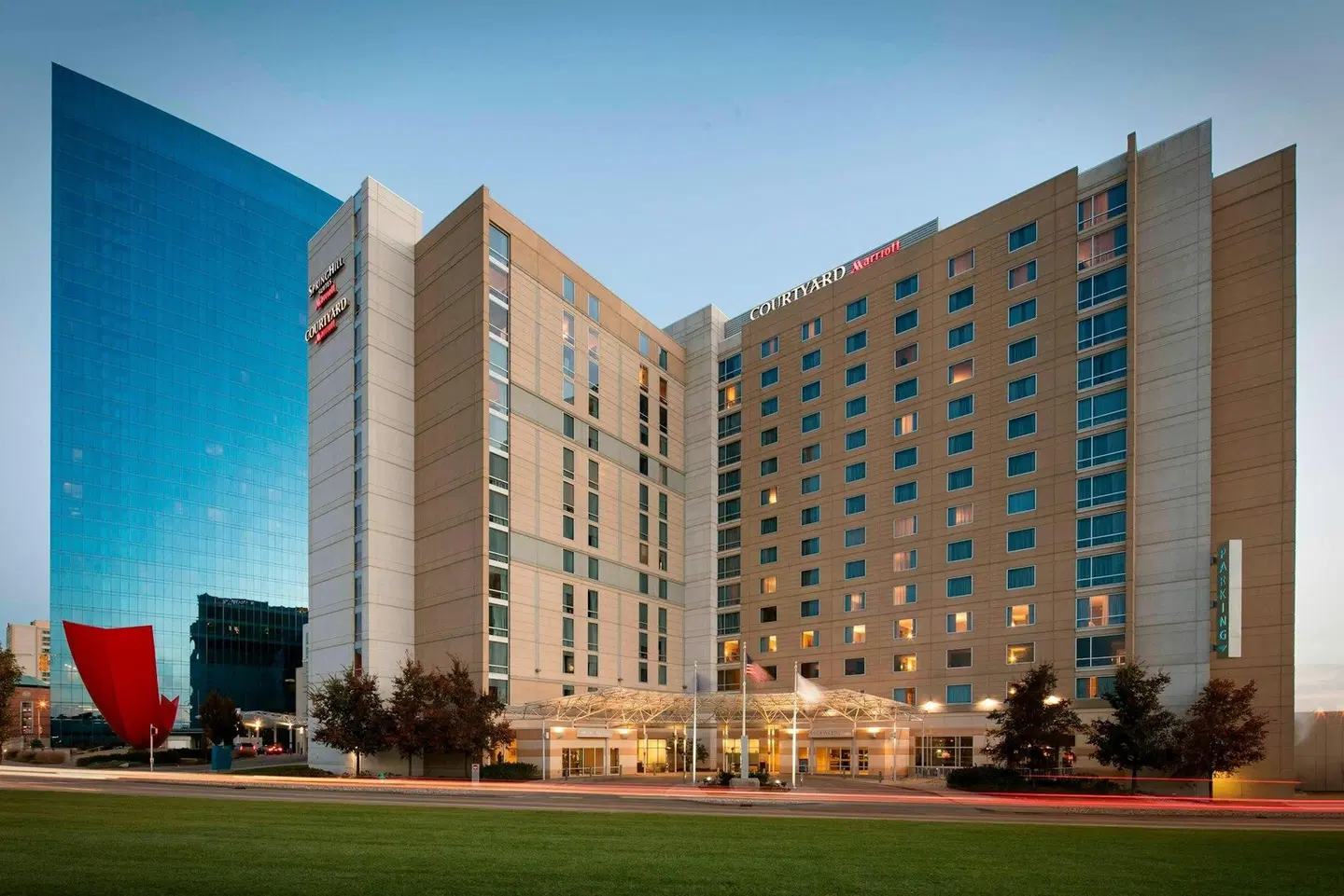SpringHill Suites by Marriott Indianapolis Downtown EXTERIOR