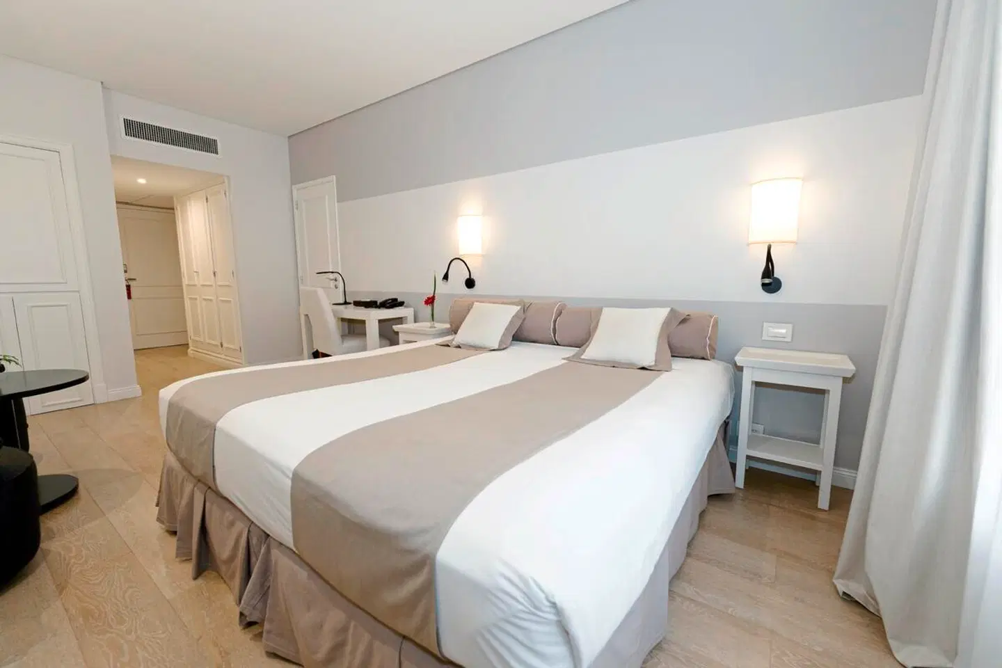 Loi Suites Recoleta ROOM_EXAMPLE