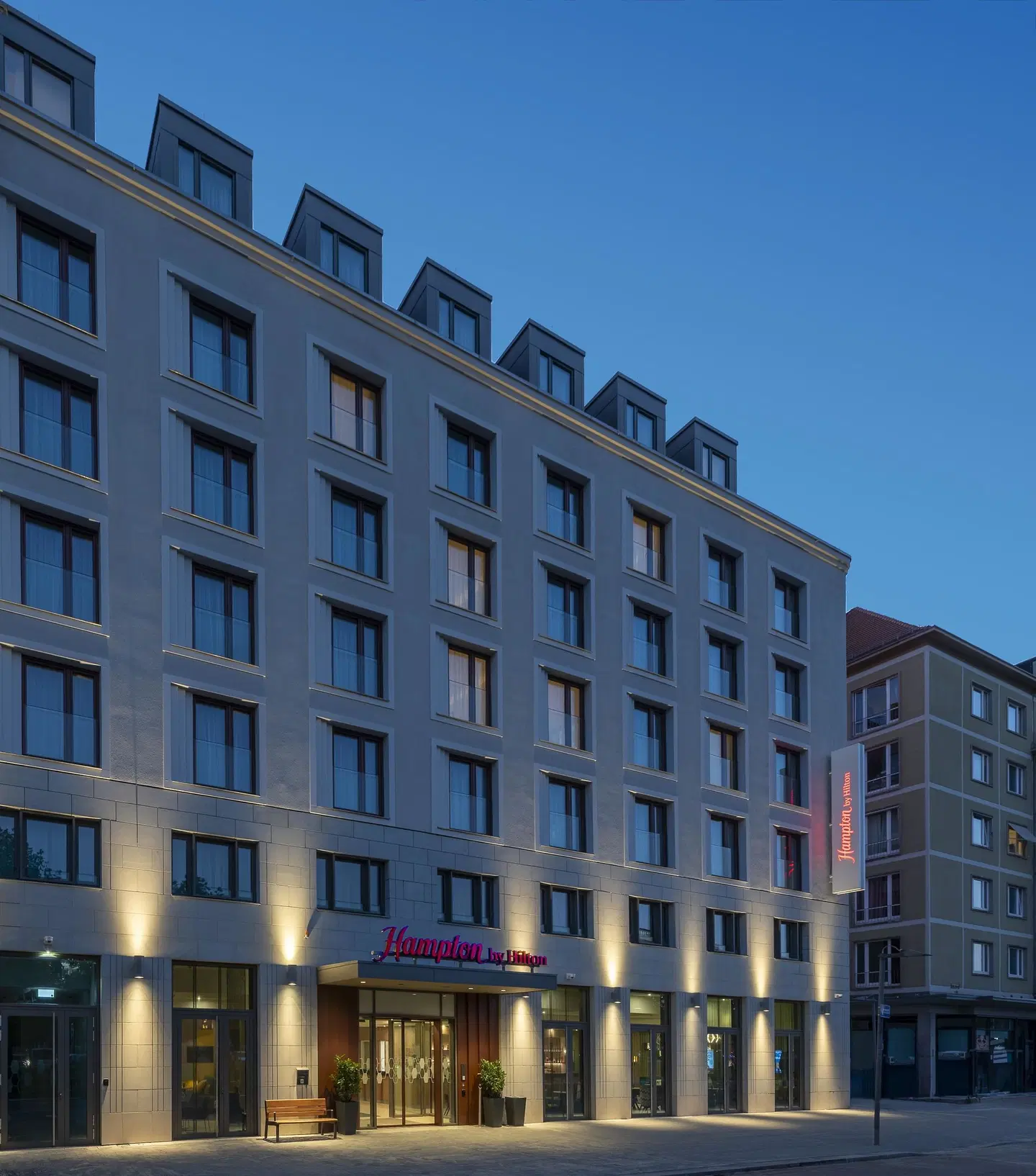 Hampton By Hilton Dresden City Centre EXTERIOR