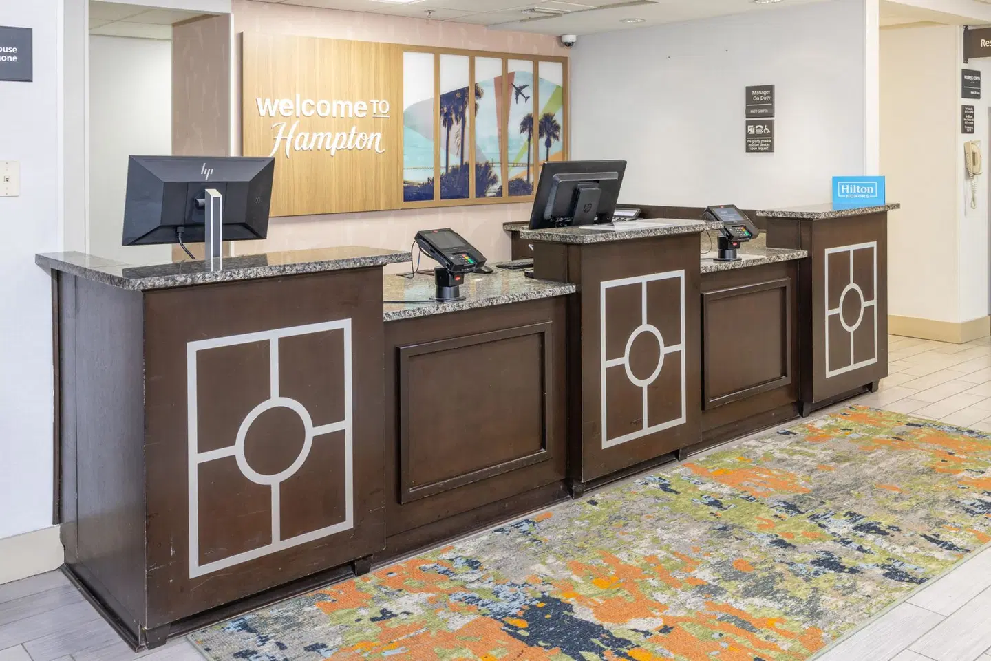 Hampton Inn Tampa International Airport/Westshore ROOM_EXAMPLE