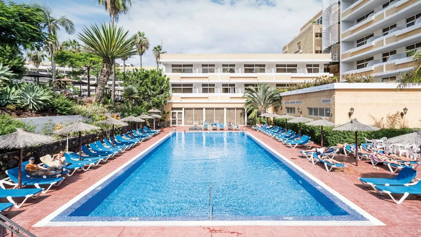 Blue Sea Puerto Resort OUTDOOR_POOL