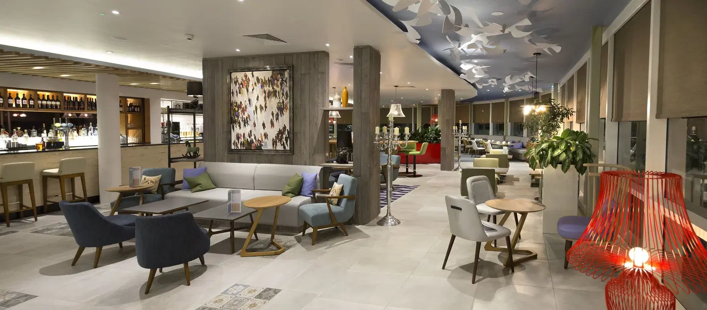 Holiday Inn Salisbury - Stonehenge Bar