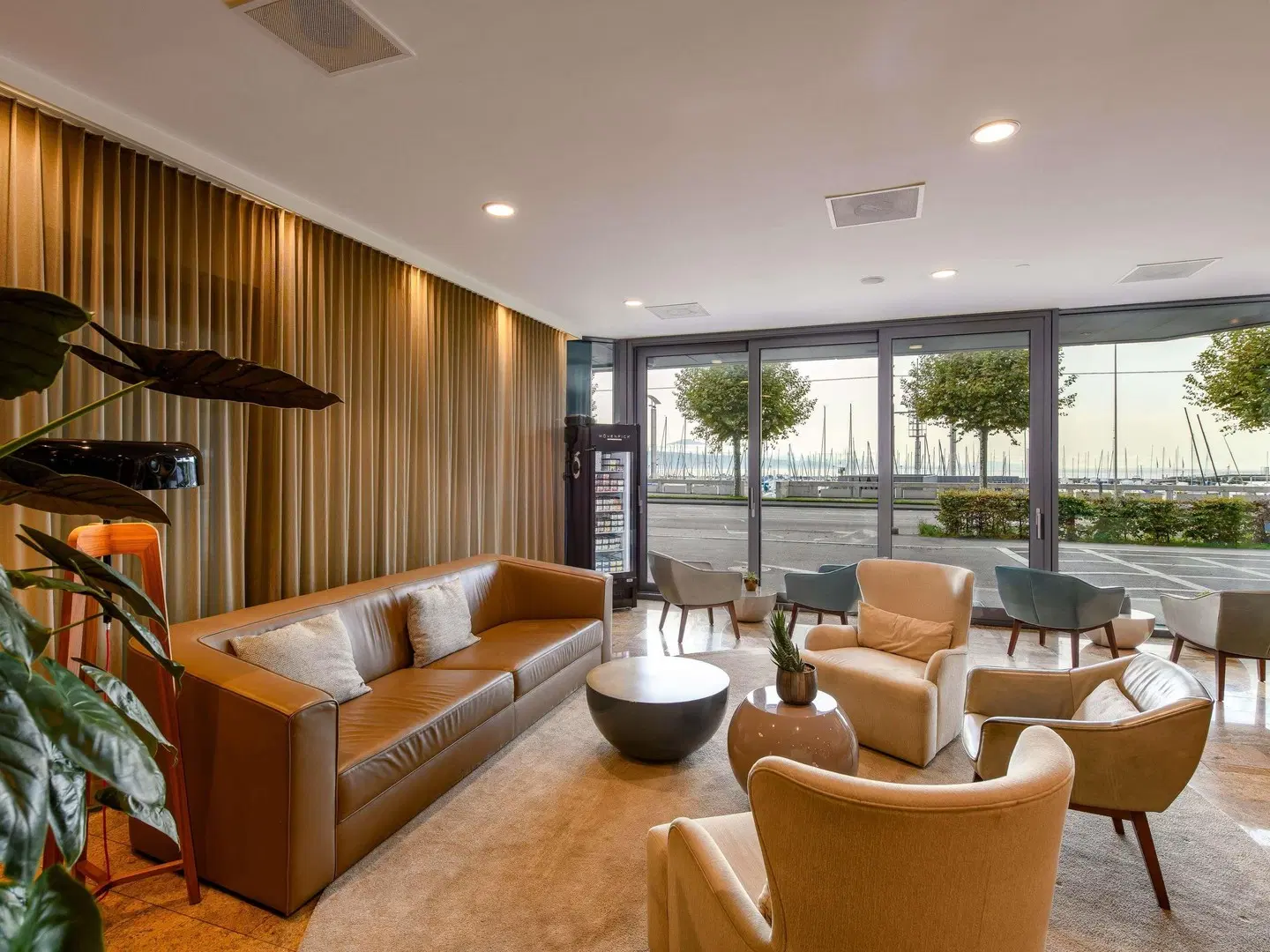 Mövenpick Lausanne LOUNGE_LOBBY