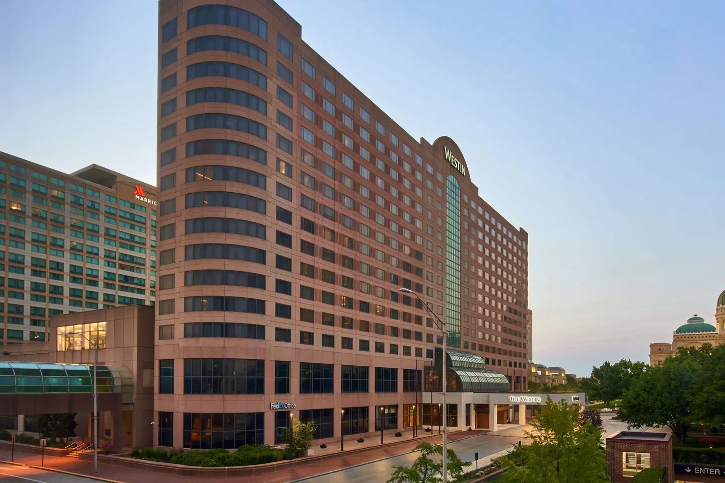 The Westin Indianapolis EXTERIOR