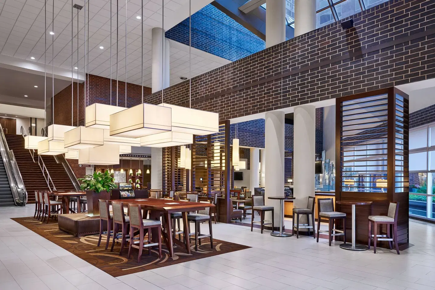 Sheraton Indianapolis Hotel at Keystone Crossing LOUNGE_LOBBY