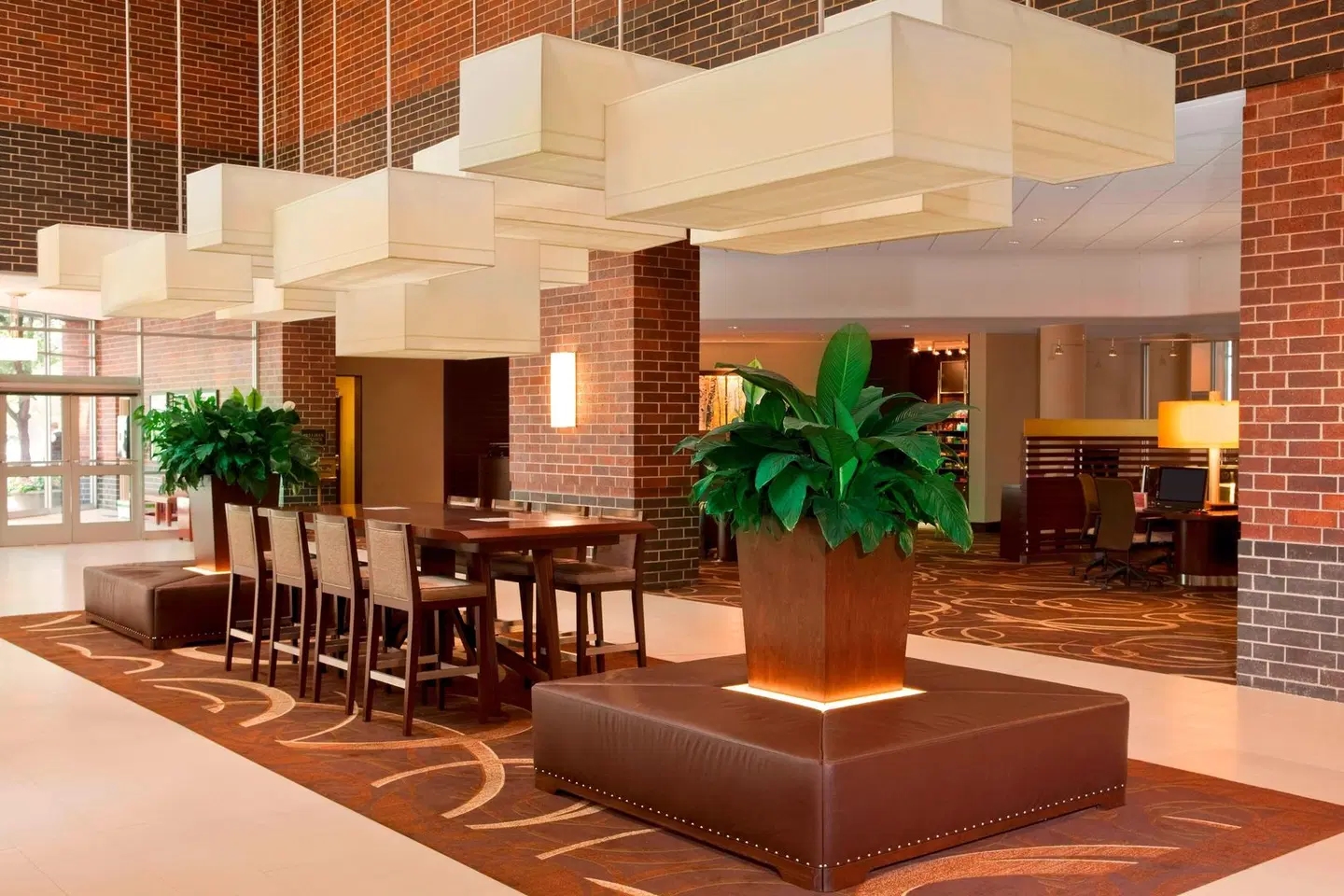 Sheraton Indianapolis Hotel at Keystone Crossing LOUNGE_LOBBY
