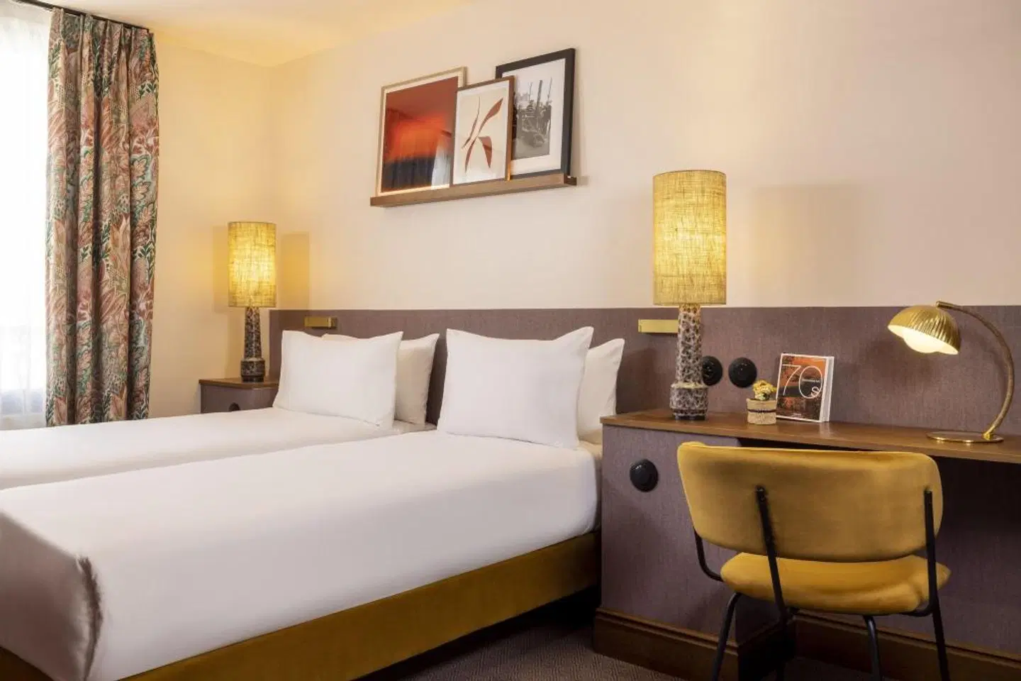 Hôtel Ernest ROOM_EXAMPLE