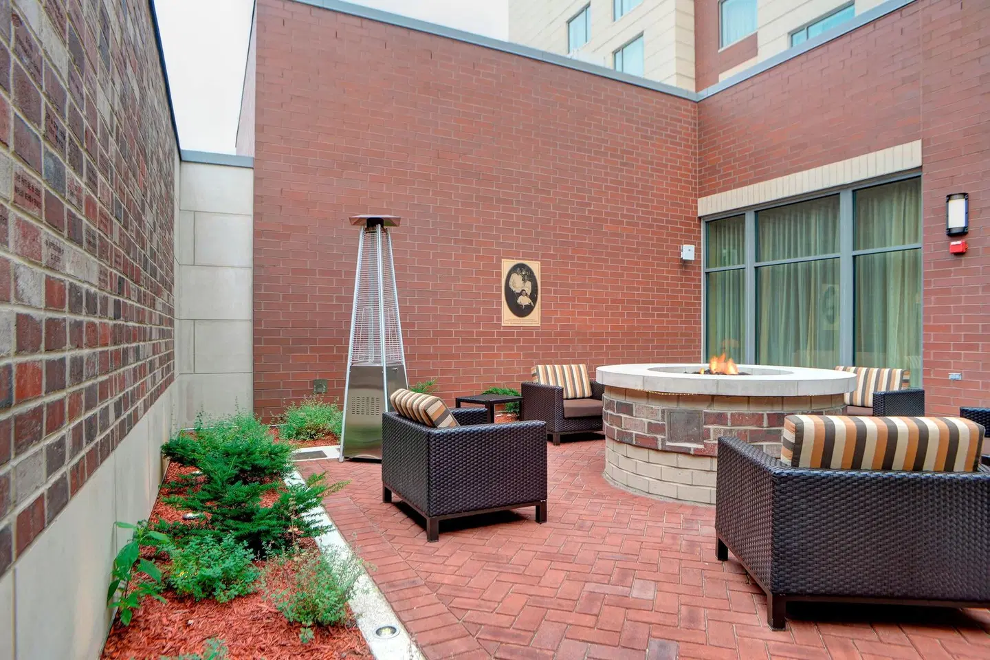 Courtyard by Marriott Muncie at Horizon Convention Center HEALTH_BEAUTY
