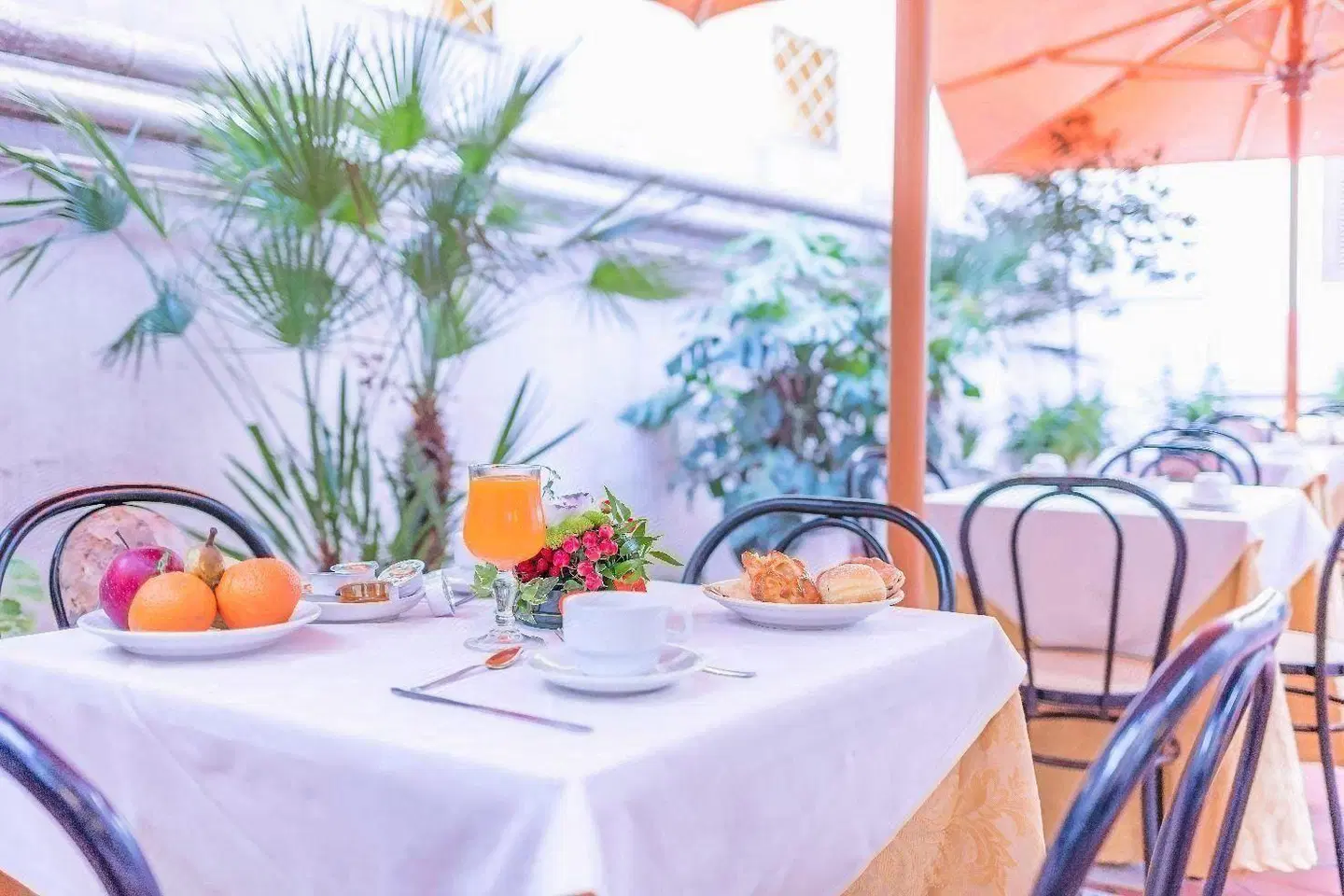 Hotel Lux Restaurant