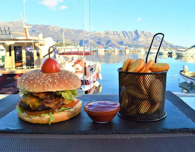 Luxury Hotel Riva - Budva Restaurant