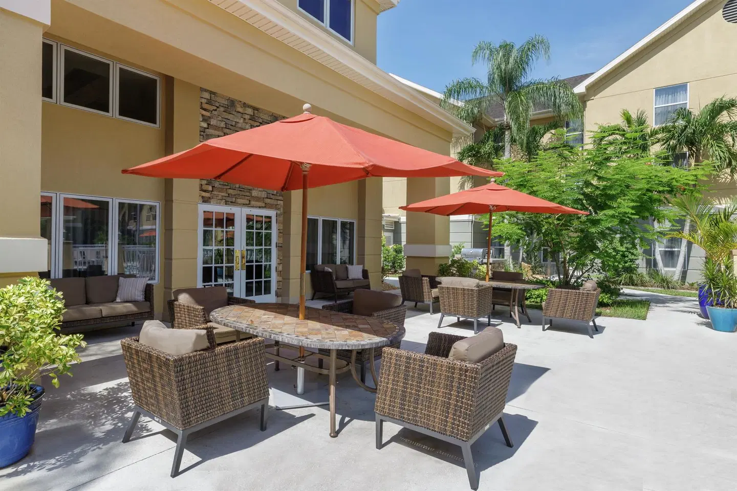 Homewood Suites by Hilton Fort Myers Terrasse