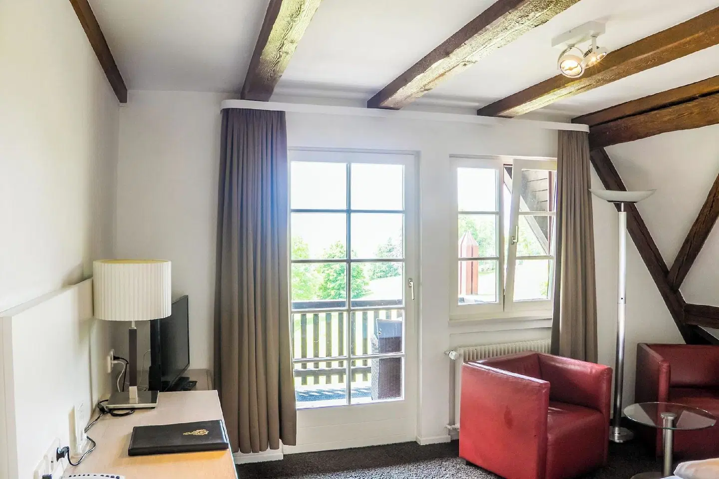 Hotel Hofgut Hohenkarpfen ROOM_EXAMPLE