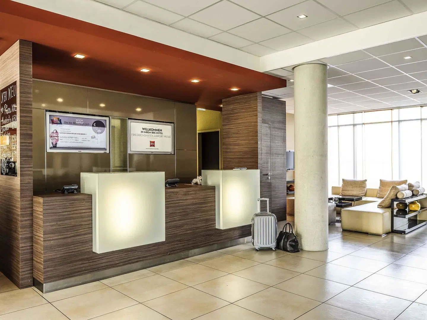 ibis Friedrichshafen Airport Messe LOUNGE_LOBBY