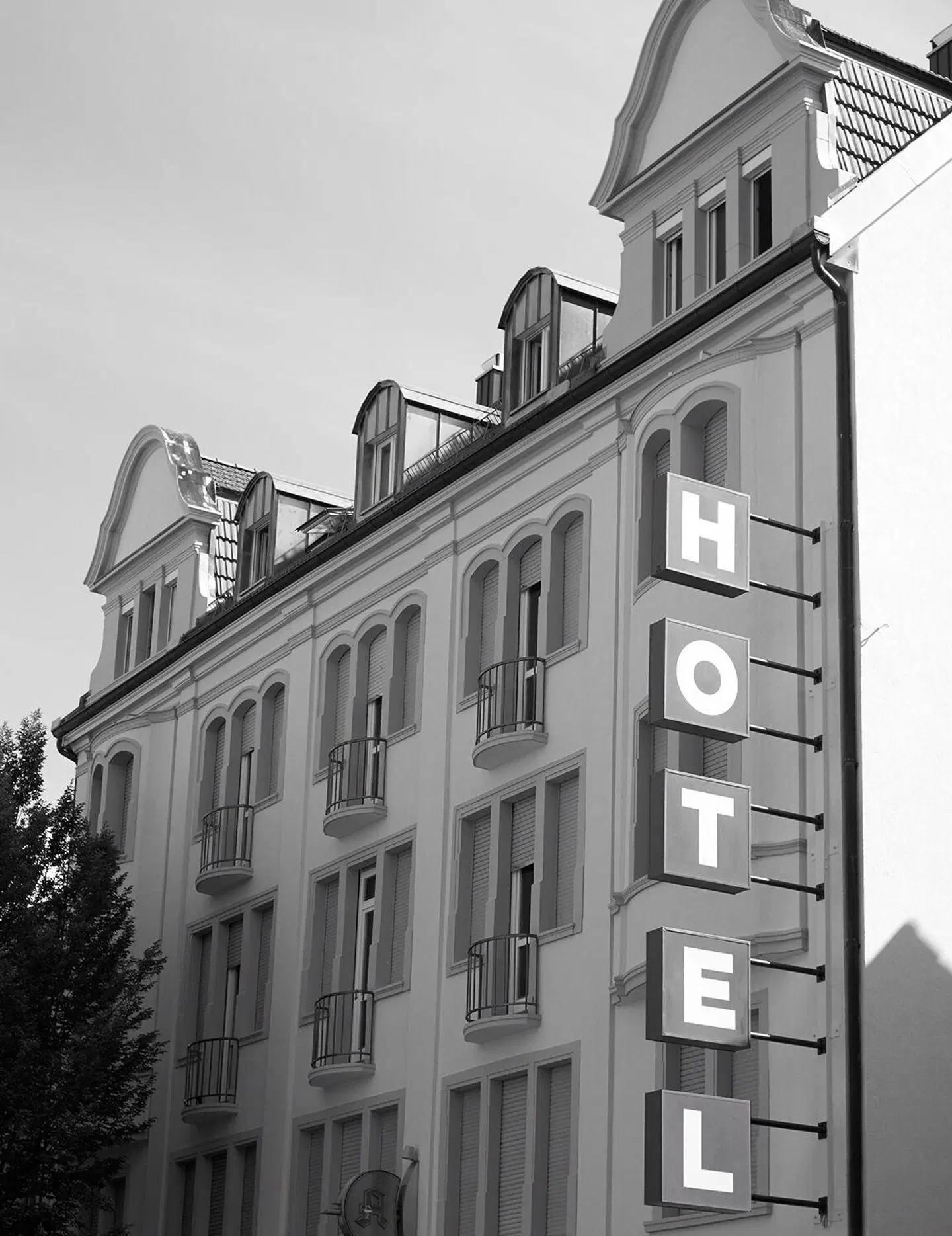 Union EXTERIOR