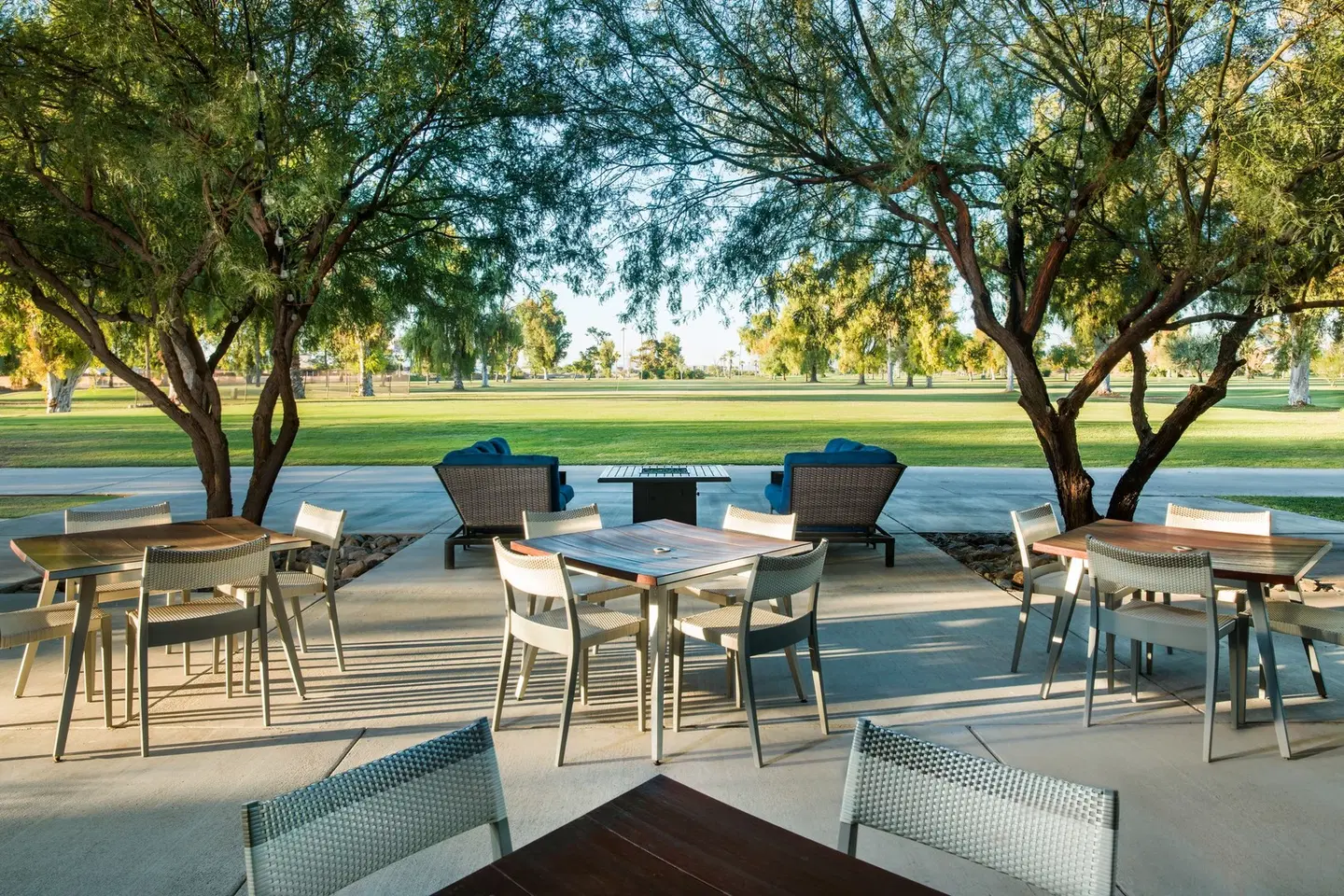 Four Points by Sheraton at Phoenix Mesa Gateway Airport Terrasse