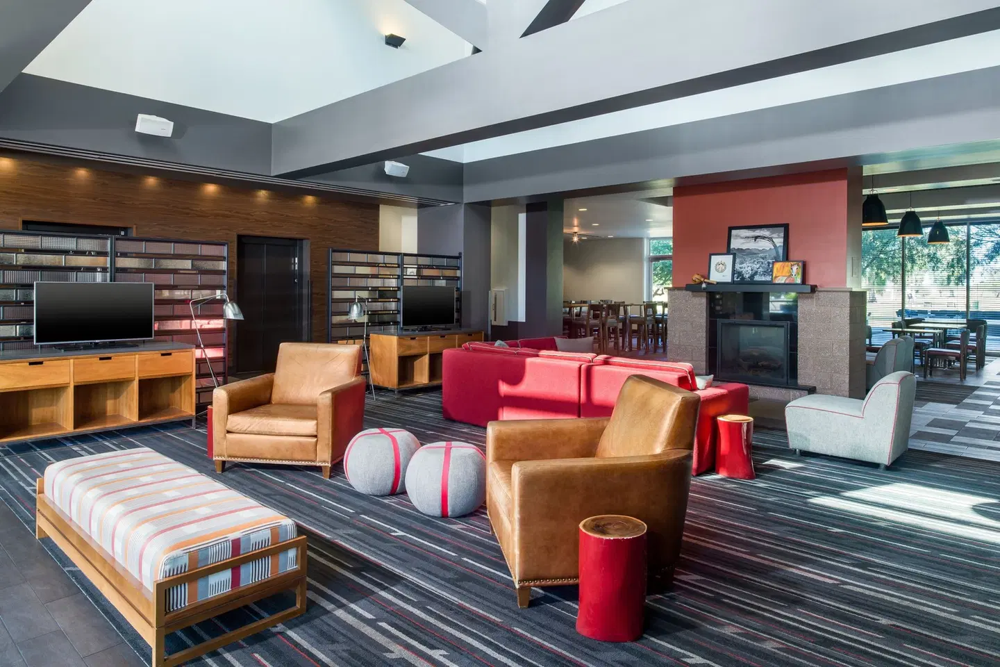 Four Points by Sheraton at Phoenix Mesa Gateway Airport LOUNGE_LOBBY