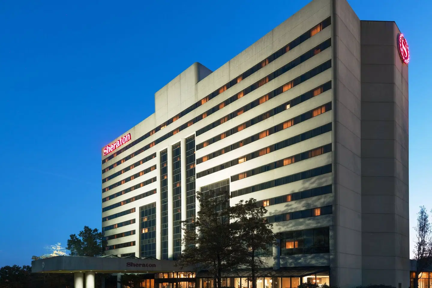 Sheraton Edison EXTERIOR