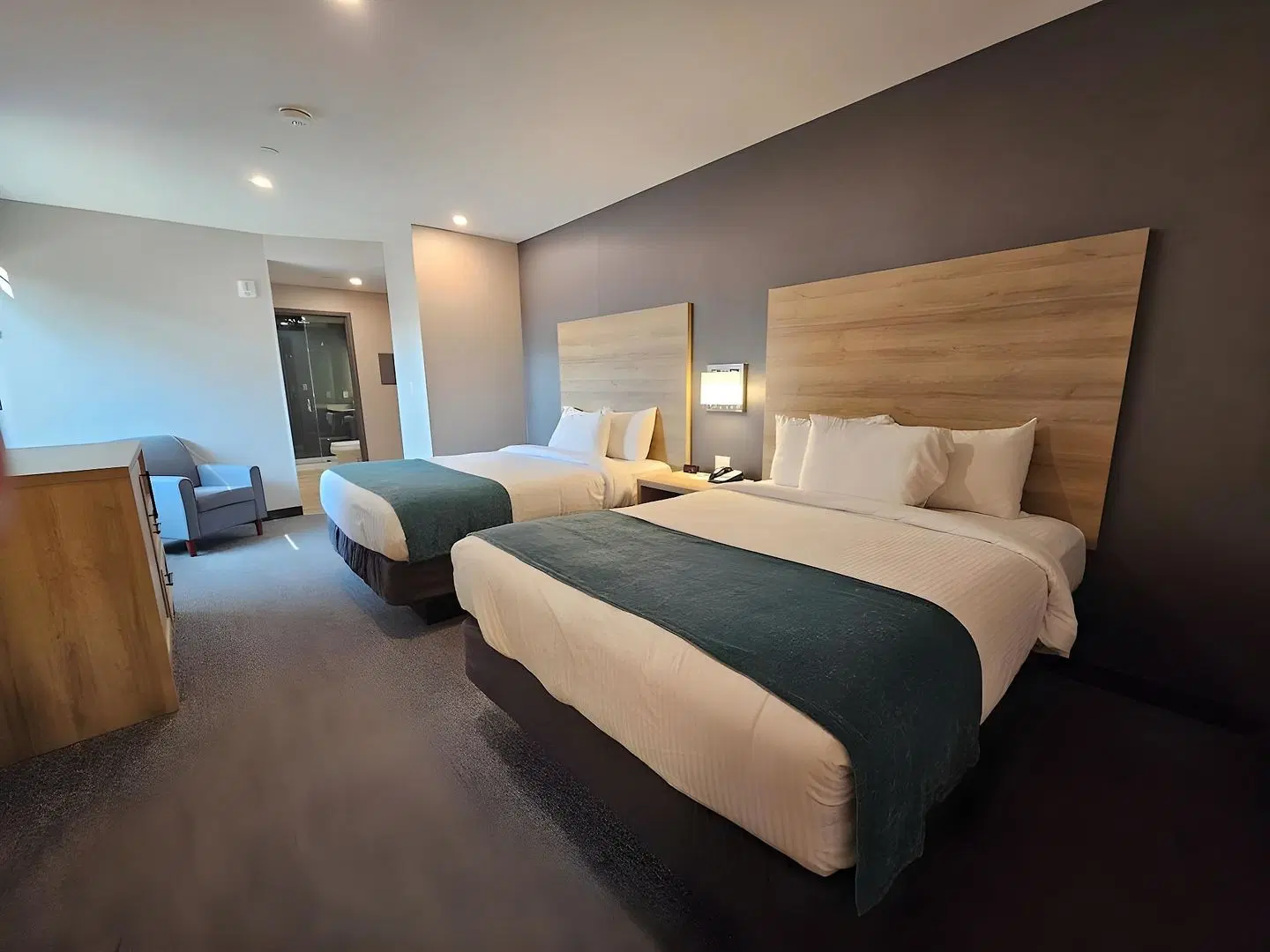 Vittoria Hotel & Suites ROOM_EXAMPLE