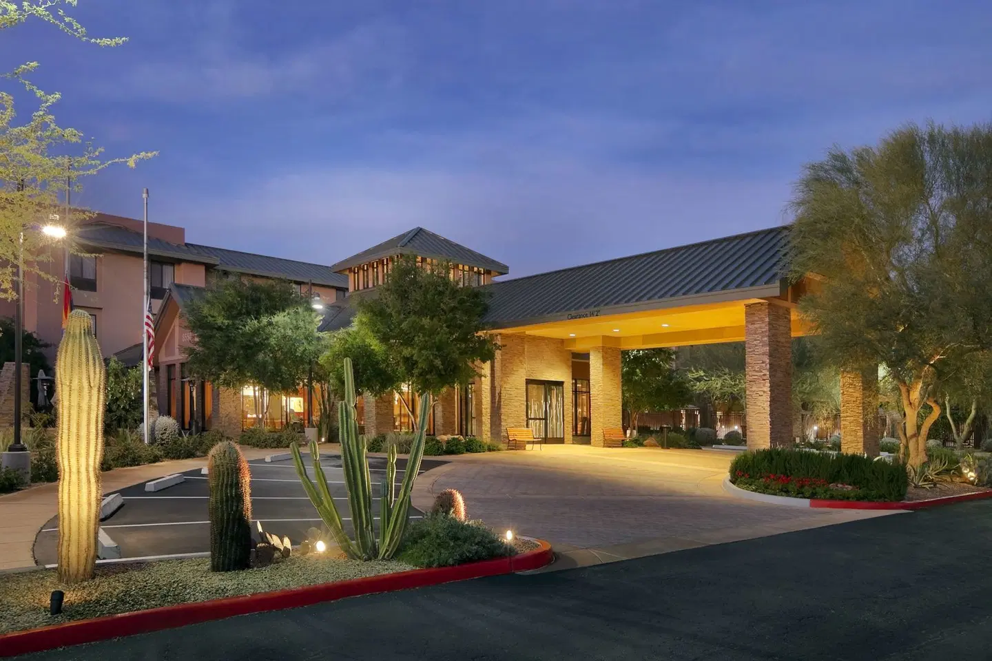 Hilton Garden Inn Scottsdale North/Perimeter Center EXTERIOR