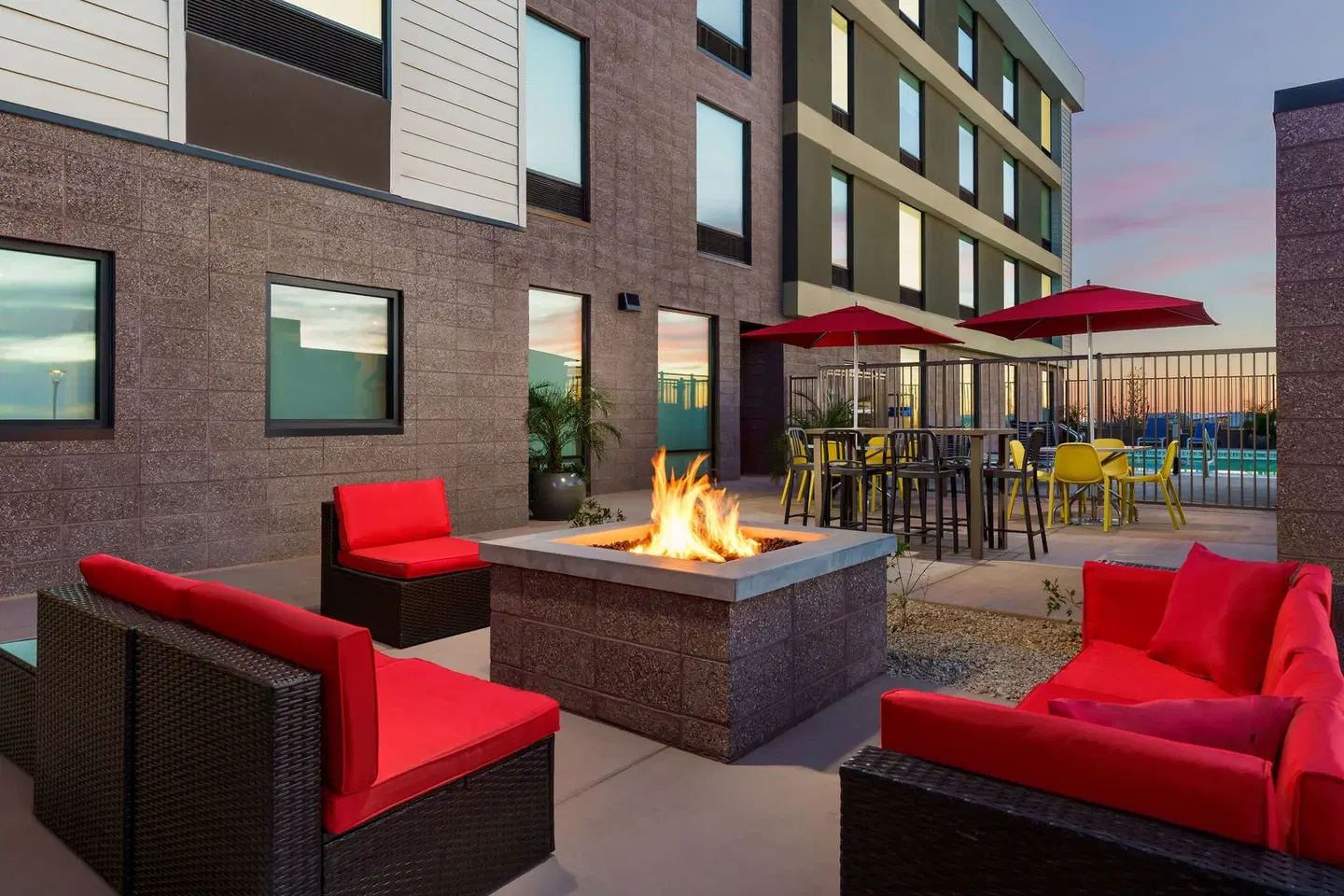 Home2 Suites by Hilton North Scottsdale near Mayo Clinic Terrasse