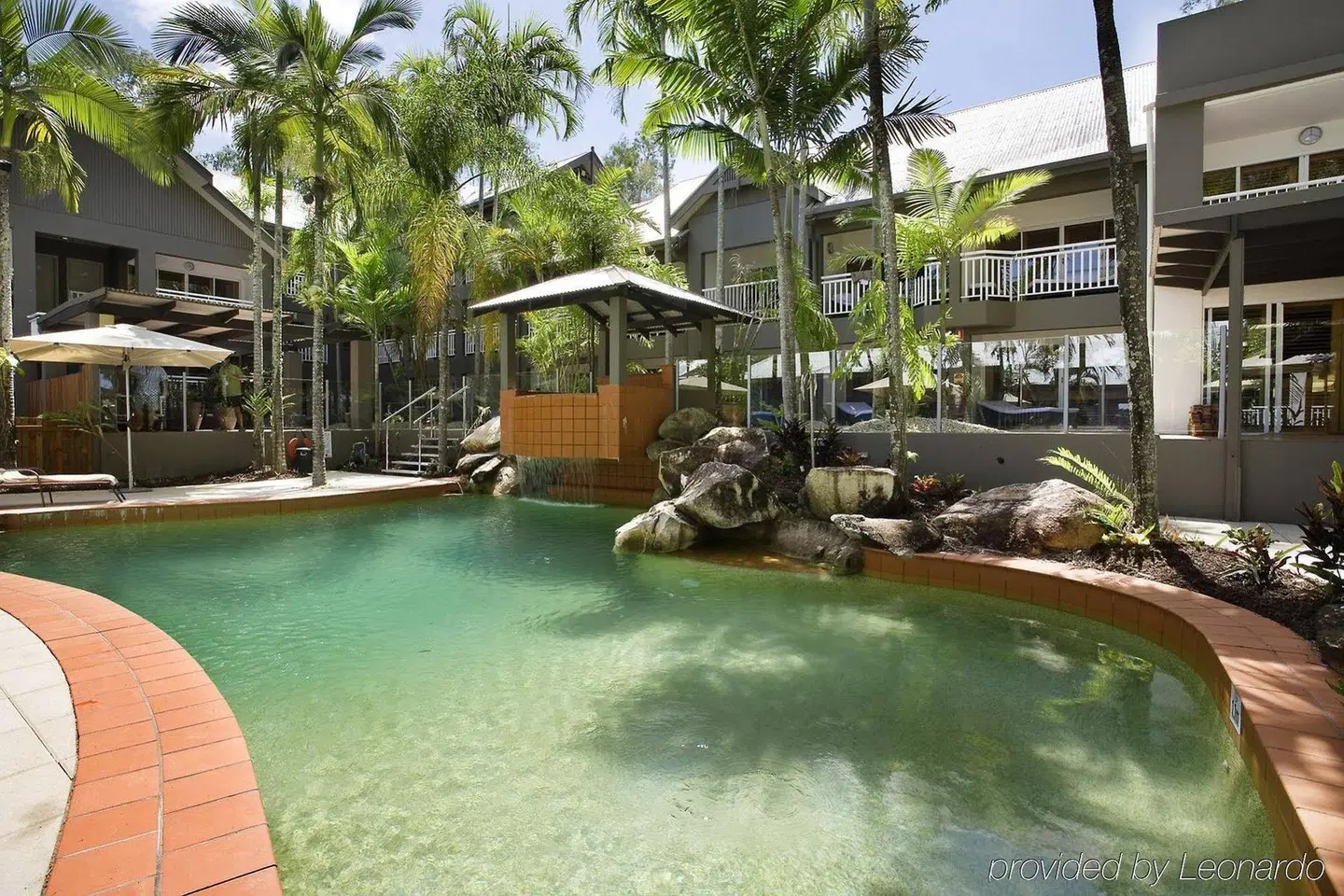 Paradise On The Beach Resort OUTDOOR_POOL